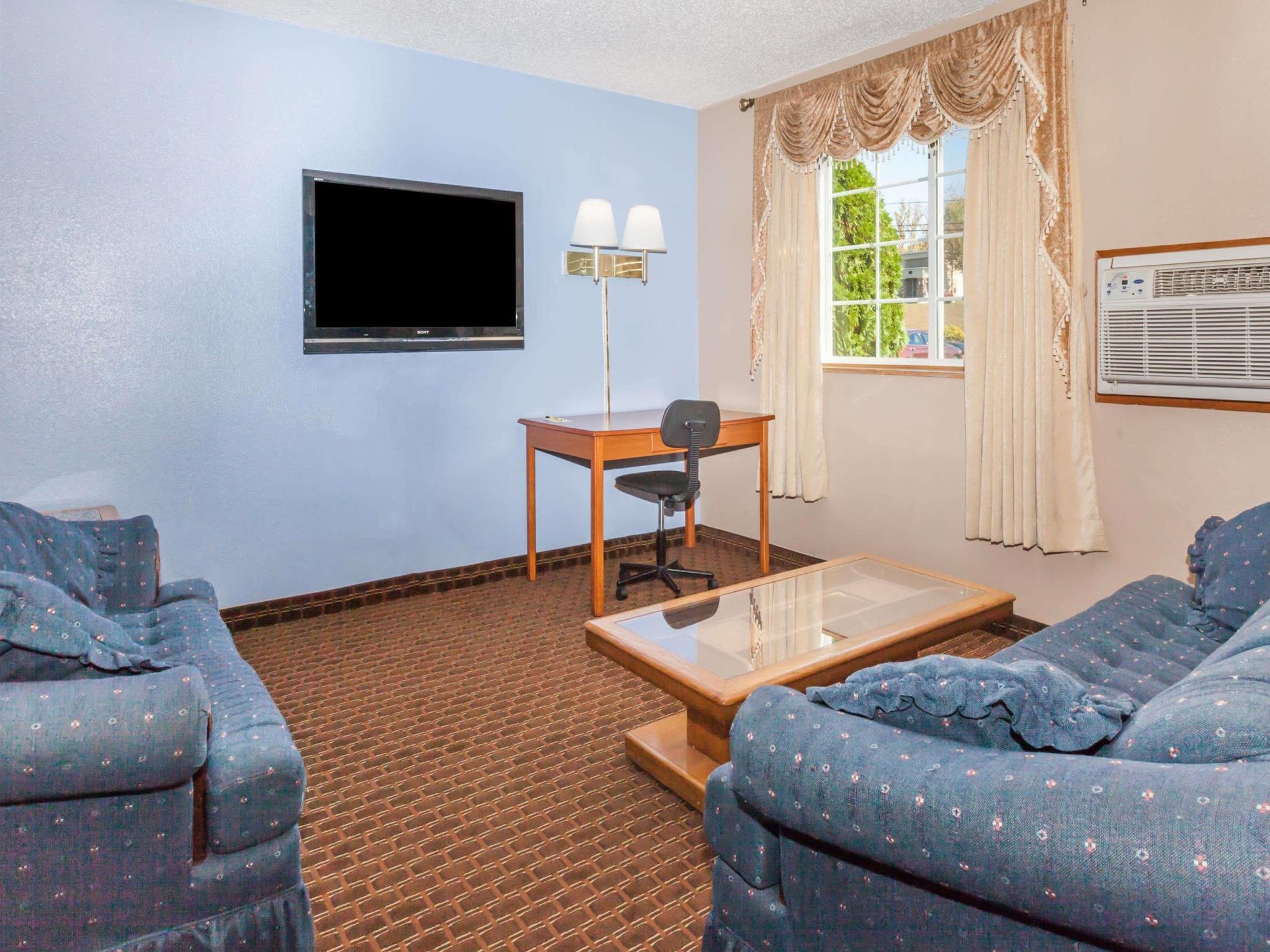 Hotel Super 8 By Wyndham Johnstown/gloversville