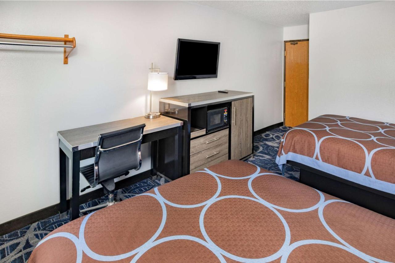 Hotel Super 8 By Wyndham Johnstown/gloversville